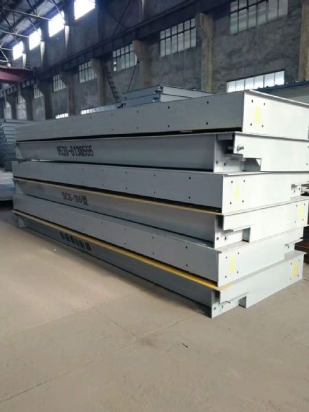 分體式汽車衡（長(zhǎng)寬、噸位可定制）